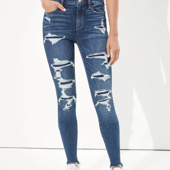 American Eagle Outfitters Denim - American Eagle Dark Wash Patch Jegging: Size 4 Short